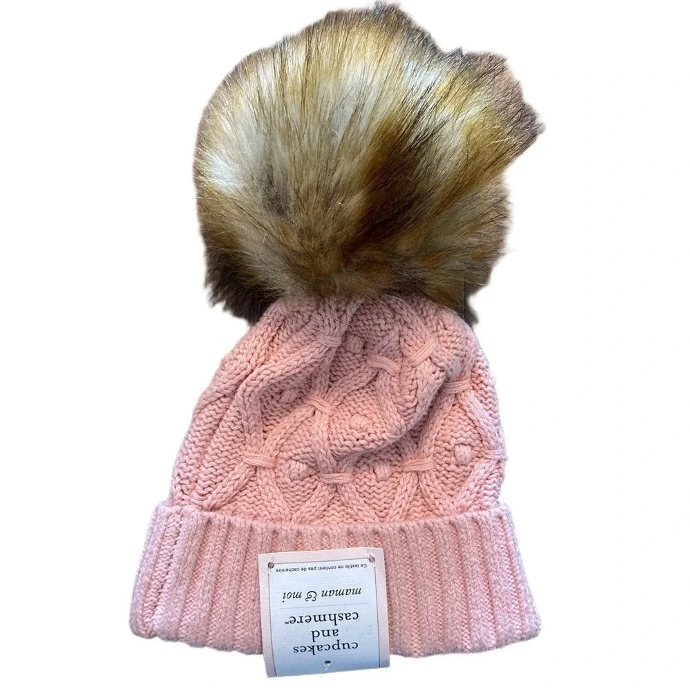 CUPCAKES AND CASHMERE Beanie Faux Fur Pom Cable Knit baby OS Pink NEW Winter Hat